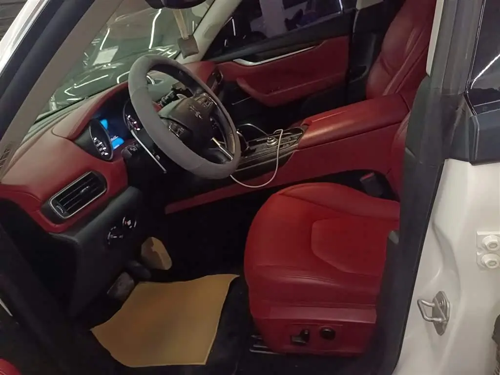 Maserati Levante 2017 — Photo 11/20