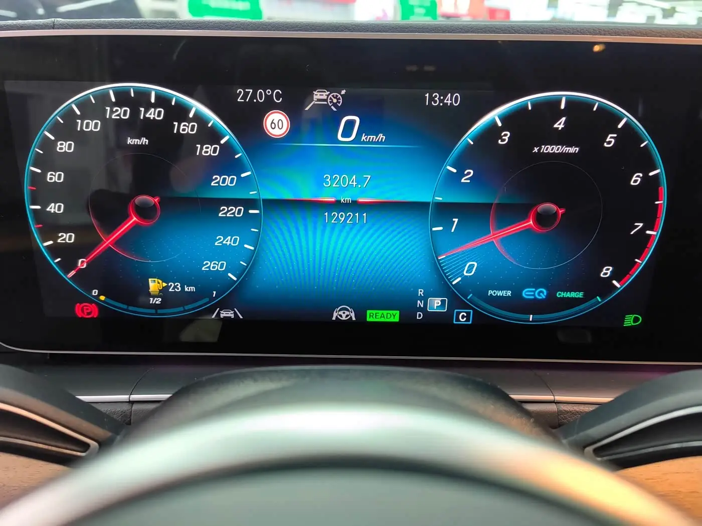 Mercedes-Benz GLS 2021 — Photo 7/20