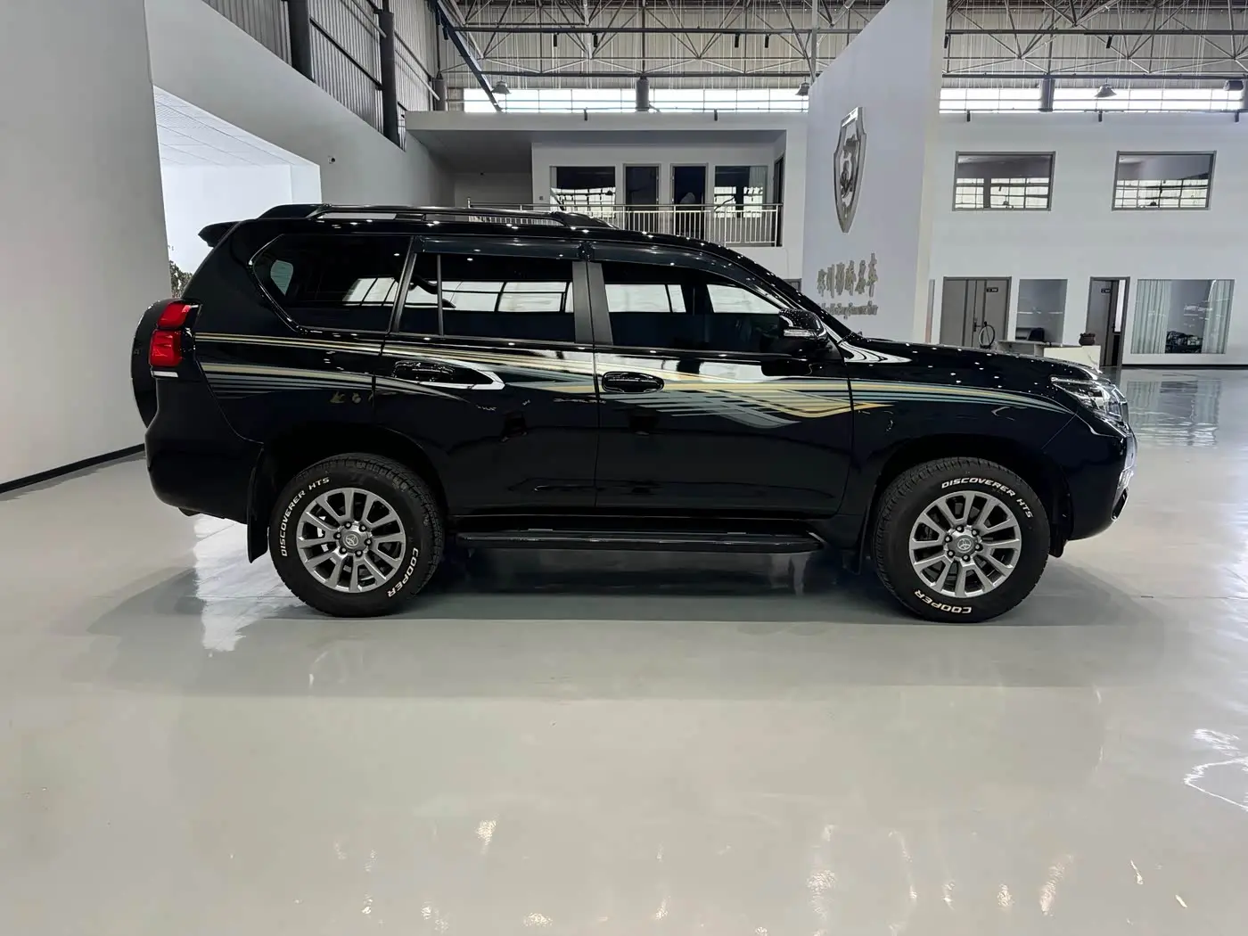 Toyota Prado 2015 — Фото 7/20