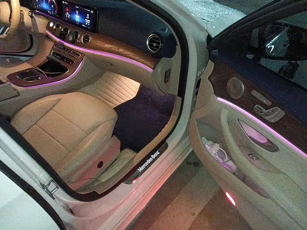 Mercedes-Benz E-Class 2021 — Şəkil 19/20