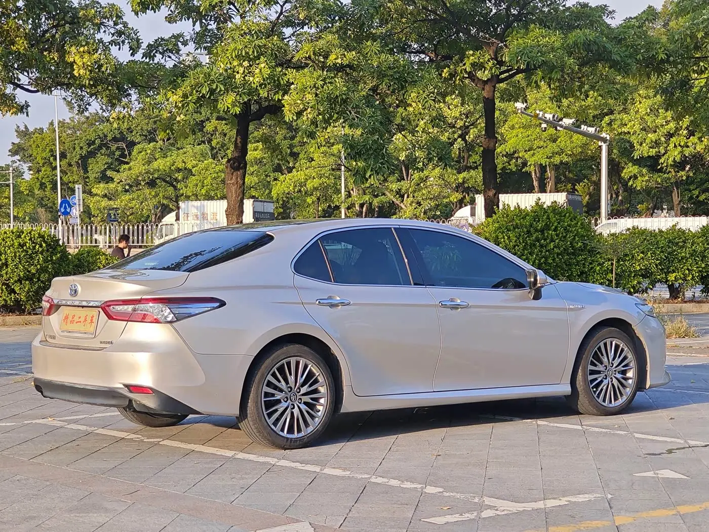 Toyota Camry 2019 — Фото 7/12