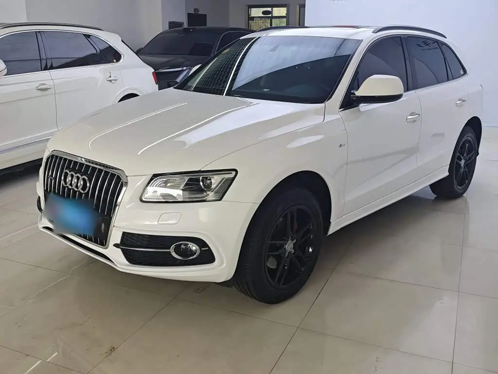 Audi Q5 2018 — Фото 2/15