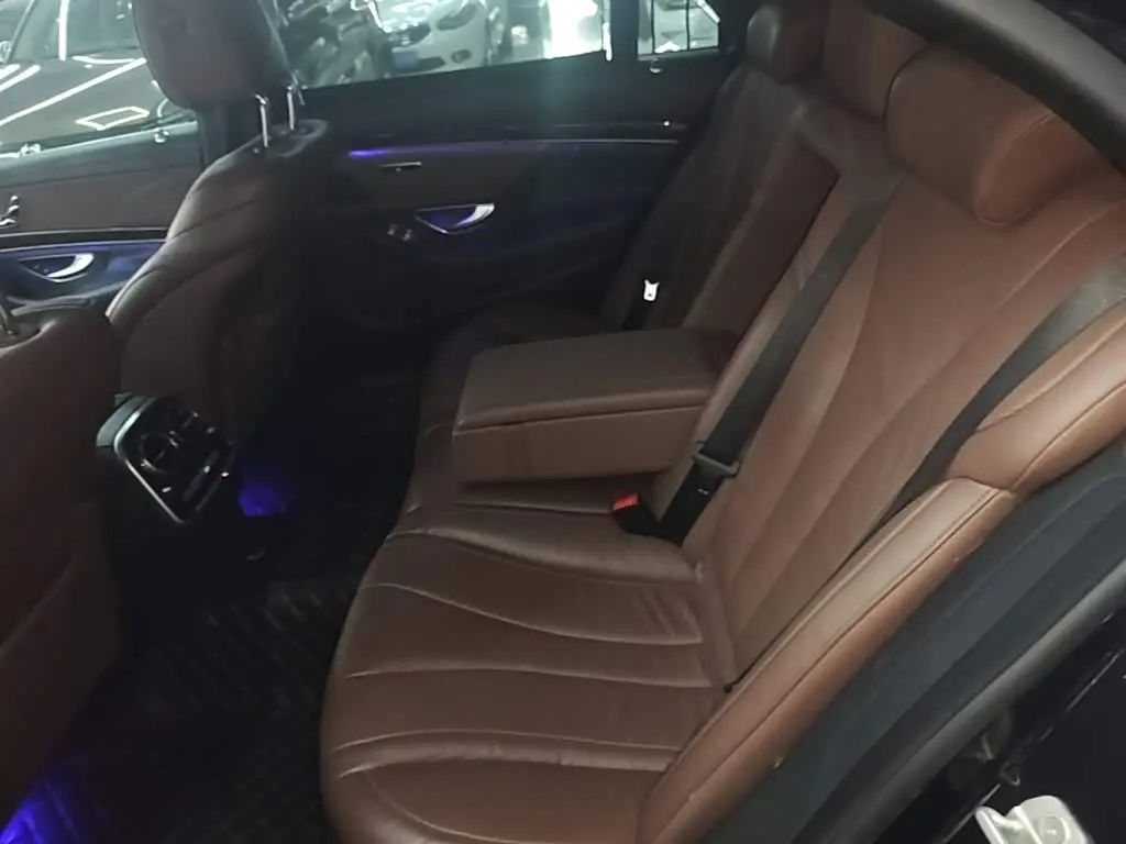 Mercedes-Benz S-Class 2016 — Şəkil 17/20