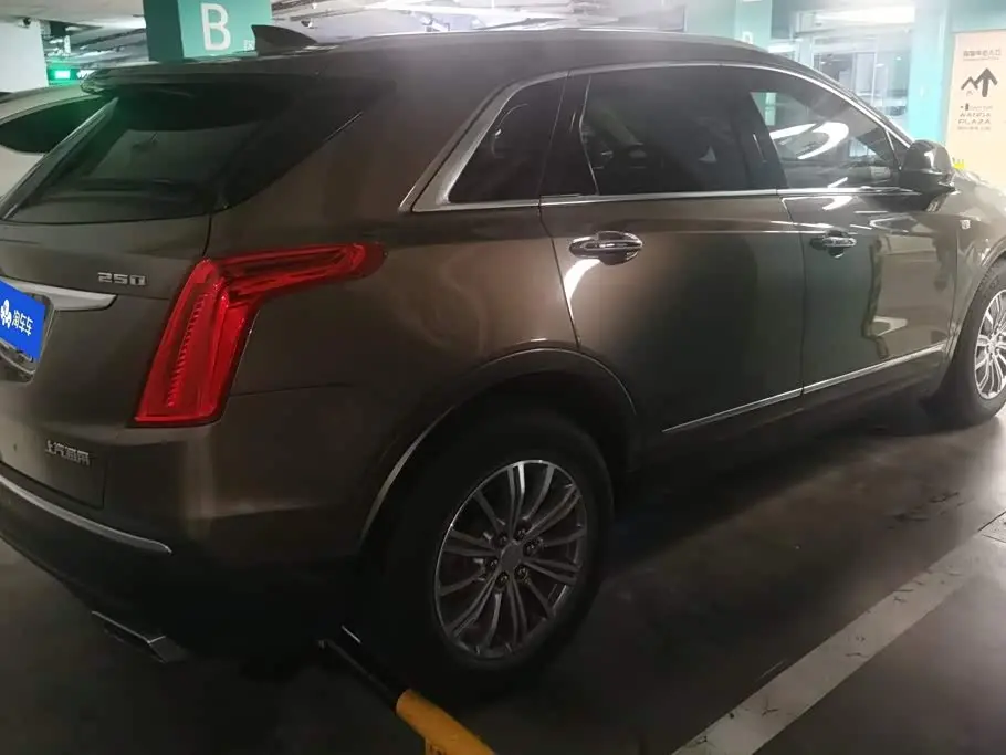 Cadillac XT5 2017 — Фото 3/16