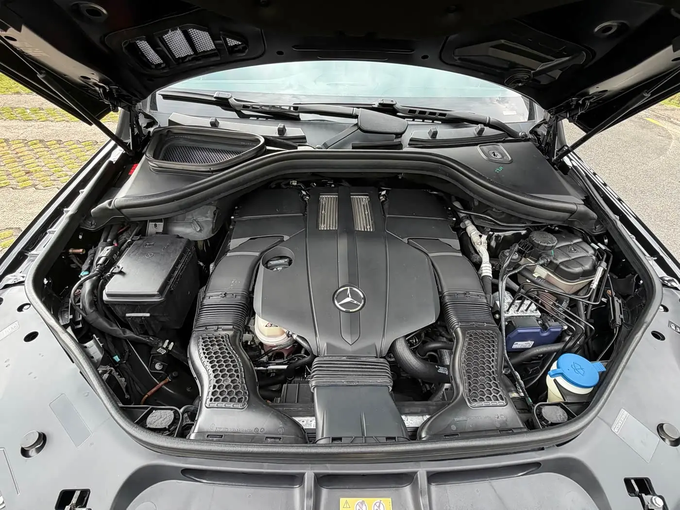 Mercedes-Benz GLE Coupe 2018 — Şəkil 9/20