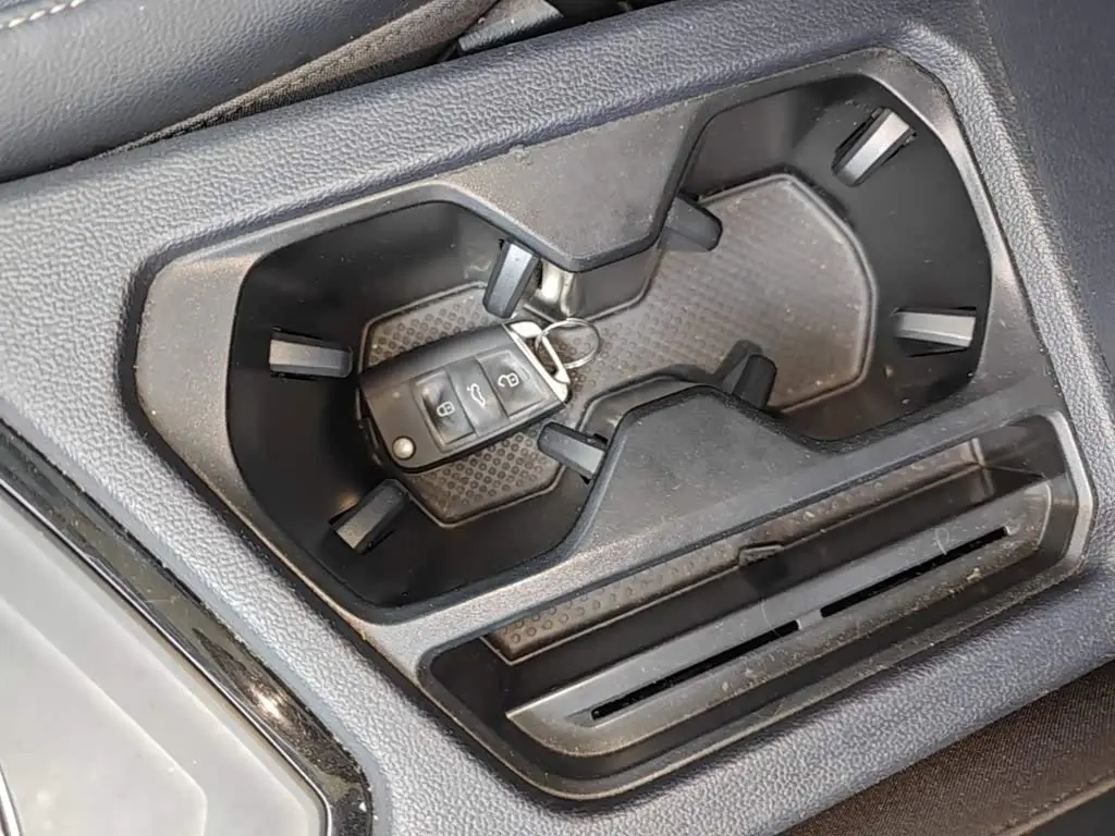 Volkswagen Tharu 2023 — Photo 9/20