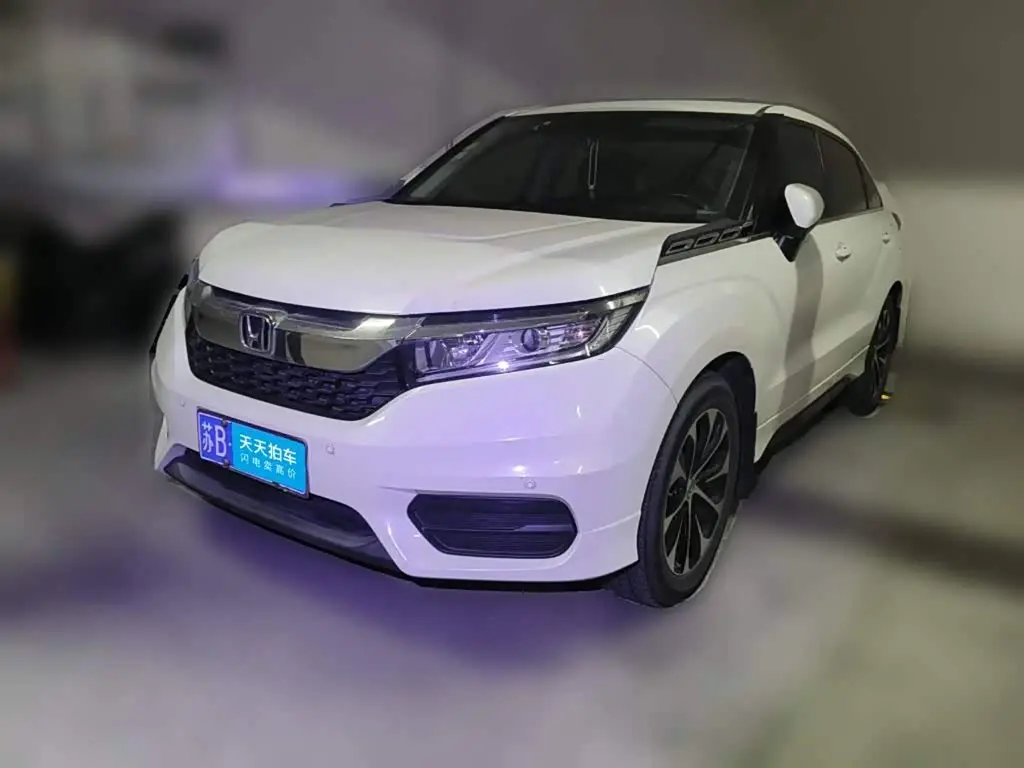 Honda Avancier 2019 — Фото 1/12