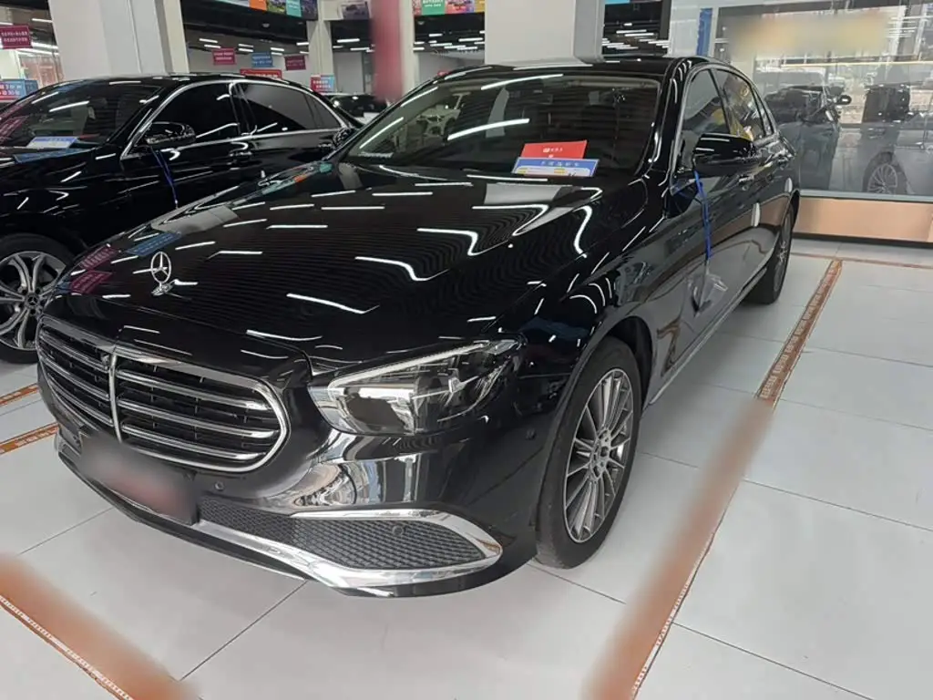 Mercedes-Benz E-Class, 2022