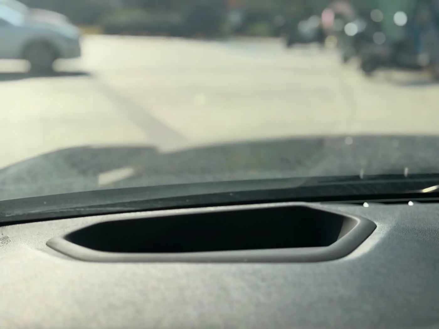 BMW 5 Series 2020 — Photo 19/19