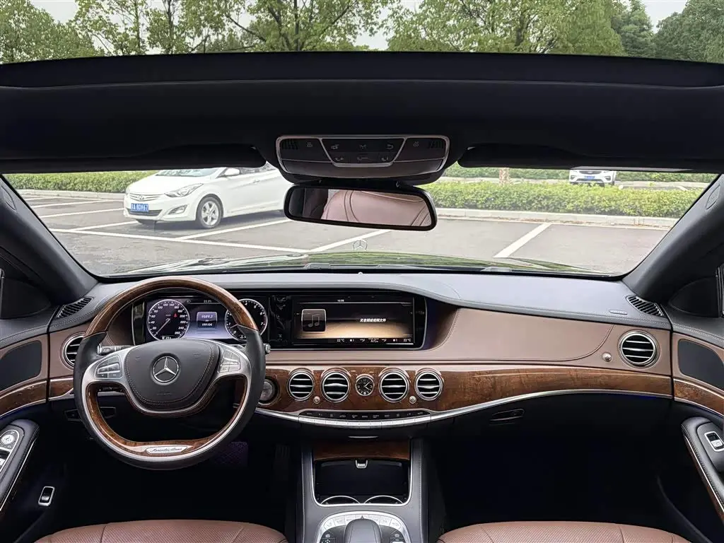Mercedes-Benz S-Class 2014 — Şəkil 16/19