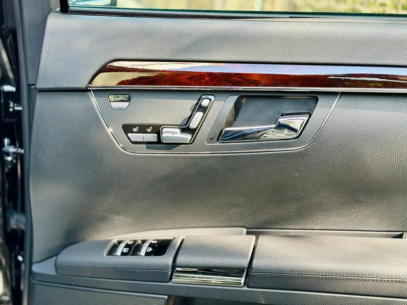 Mercedes-Benz S-Class 2012 — Şəkil 19/20