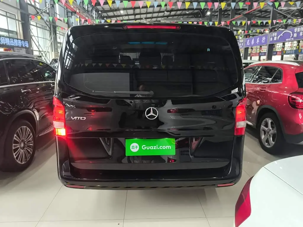 Mercedes-Benz Vito 2021 — Photo 4/20