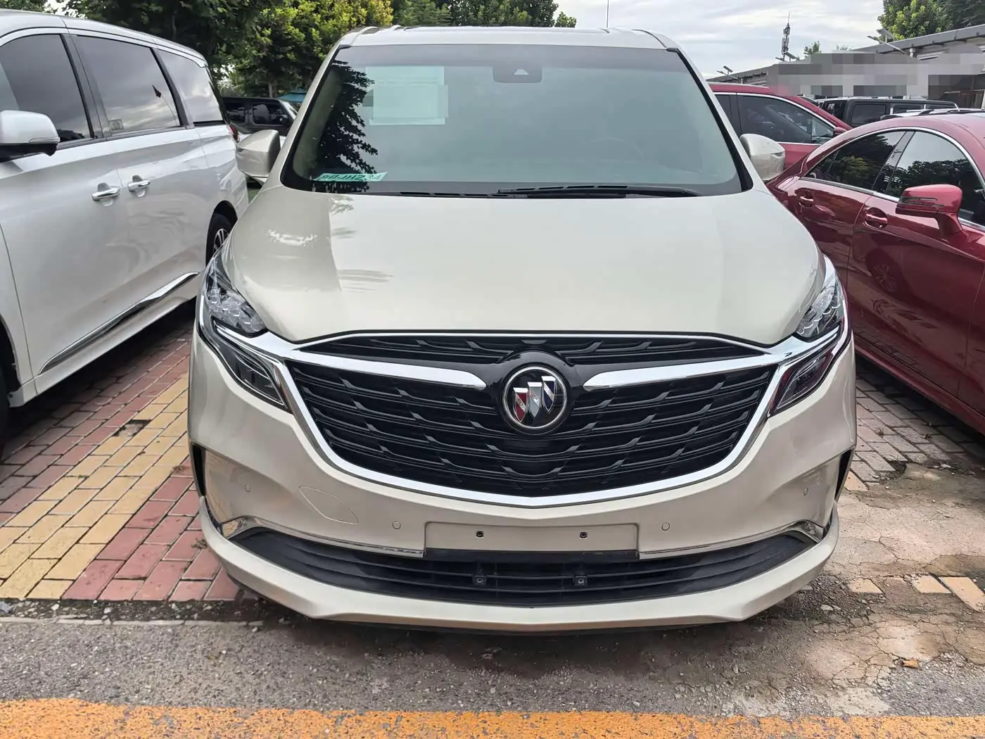 Buick GL8 2021 — Şəkil 2/19