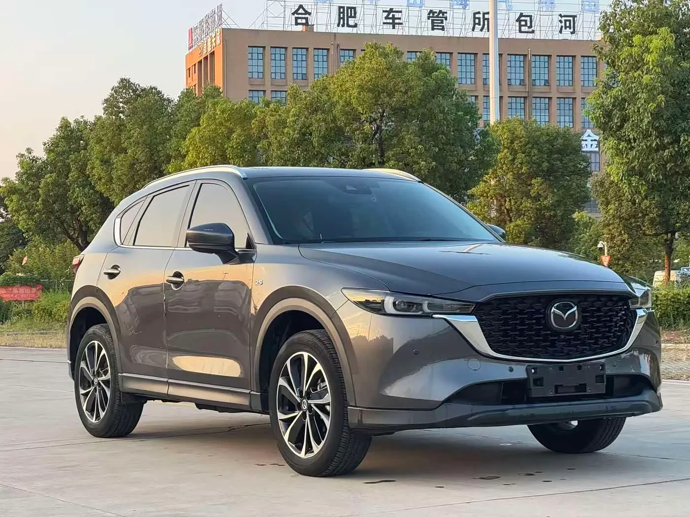 Mazda CX-5 2023 — Photo 6/20