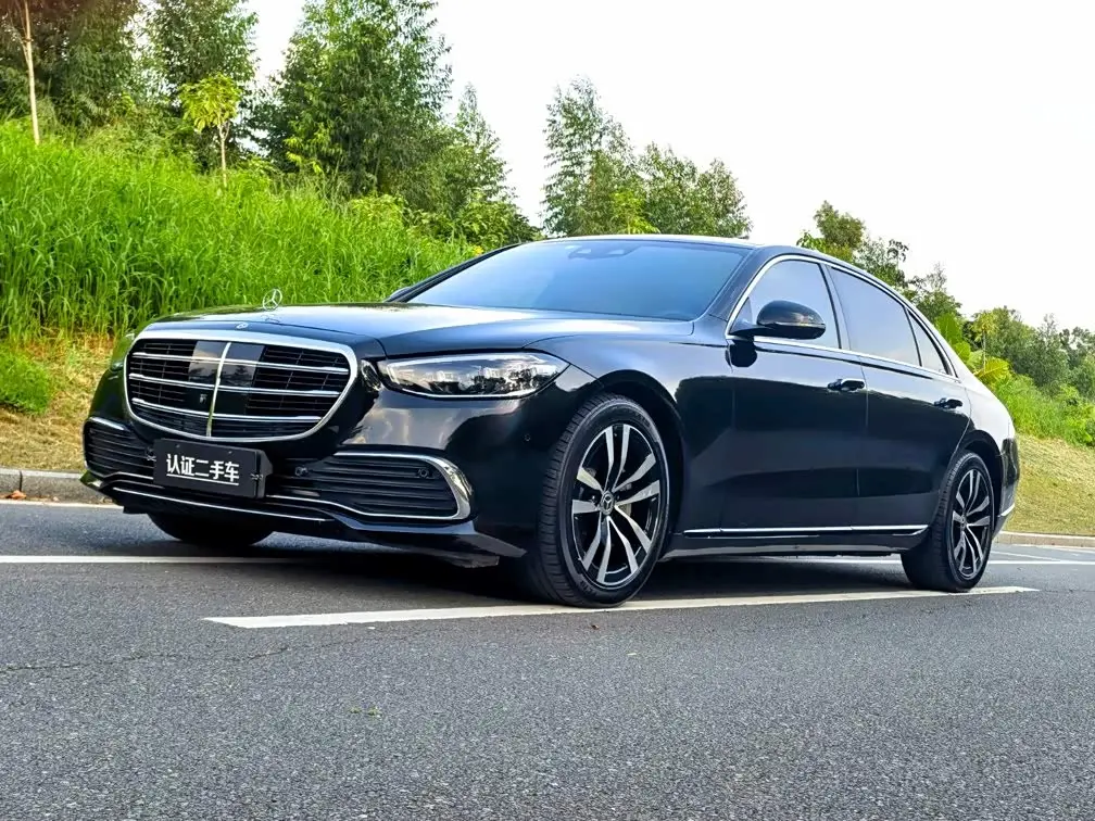 Mercedes-Benz S-Class 2022 — Photo 1/20