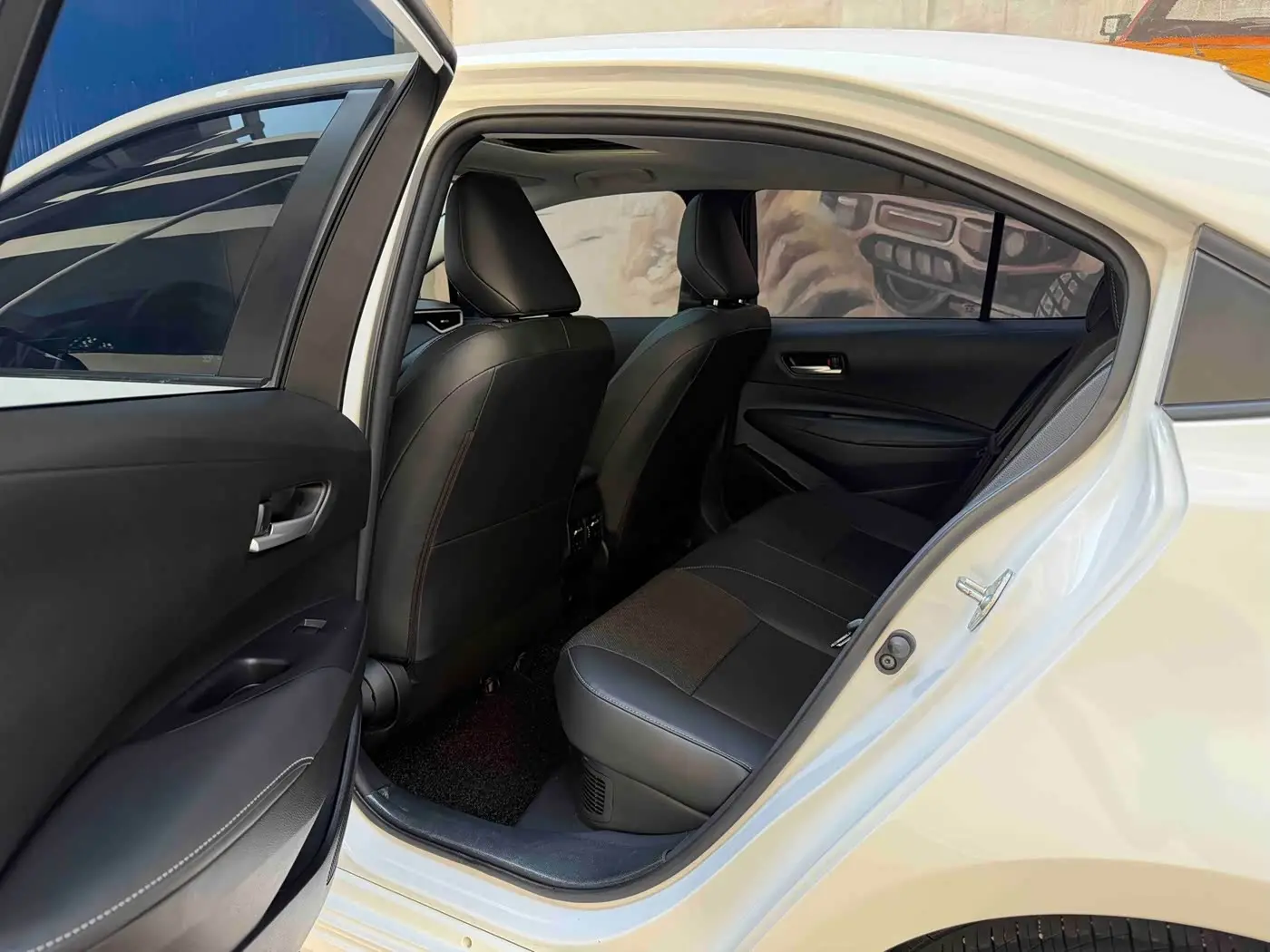 Toyota Corolla 2024 — Şəkil 8/9