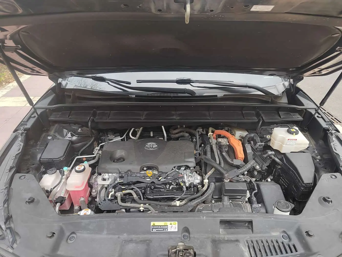Toyota Crown Kluger 2022 — Photo 8/18