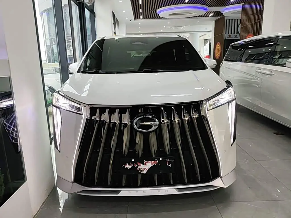 GAC Trumpchi Trumpchi M8 2023 — Şəkil 3/20