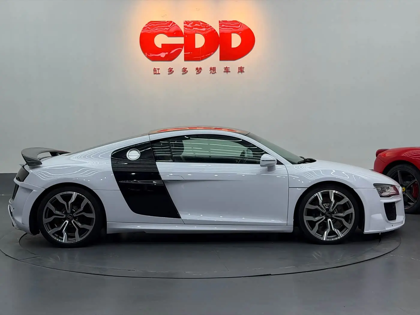 Audi R8 2013 — Photo 4/19