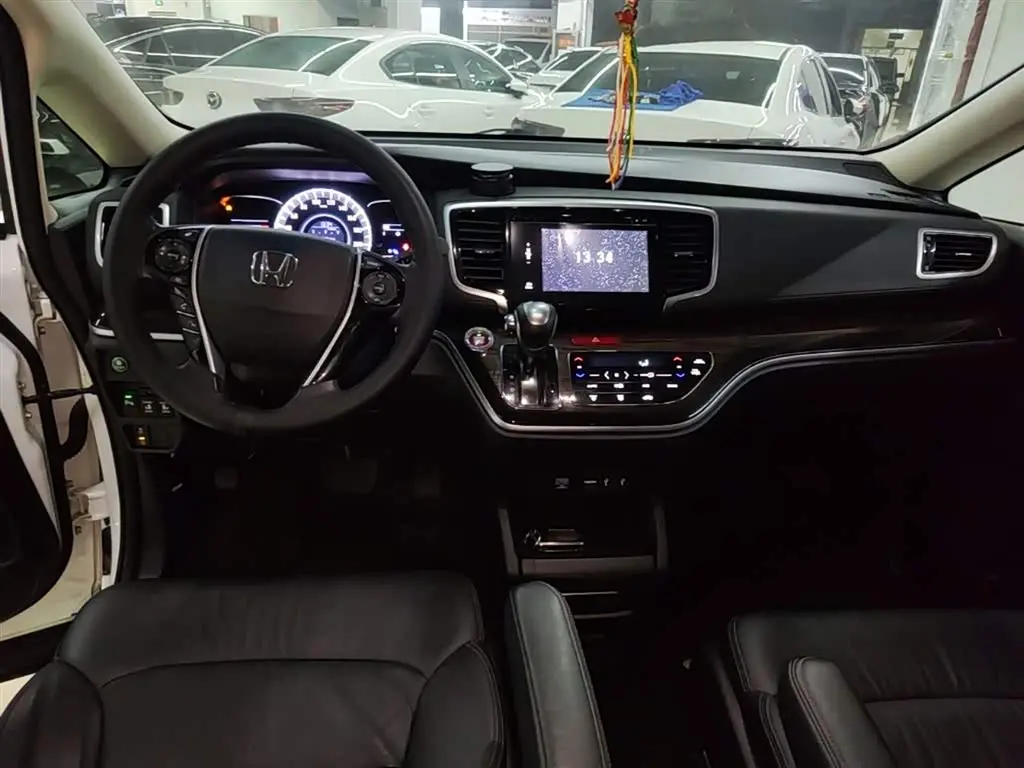 Honda Odyssey 2018 — Photo 10/20