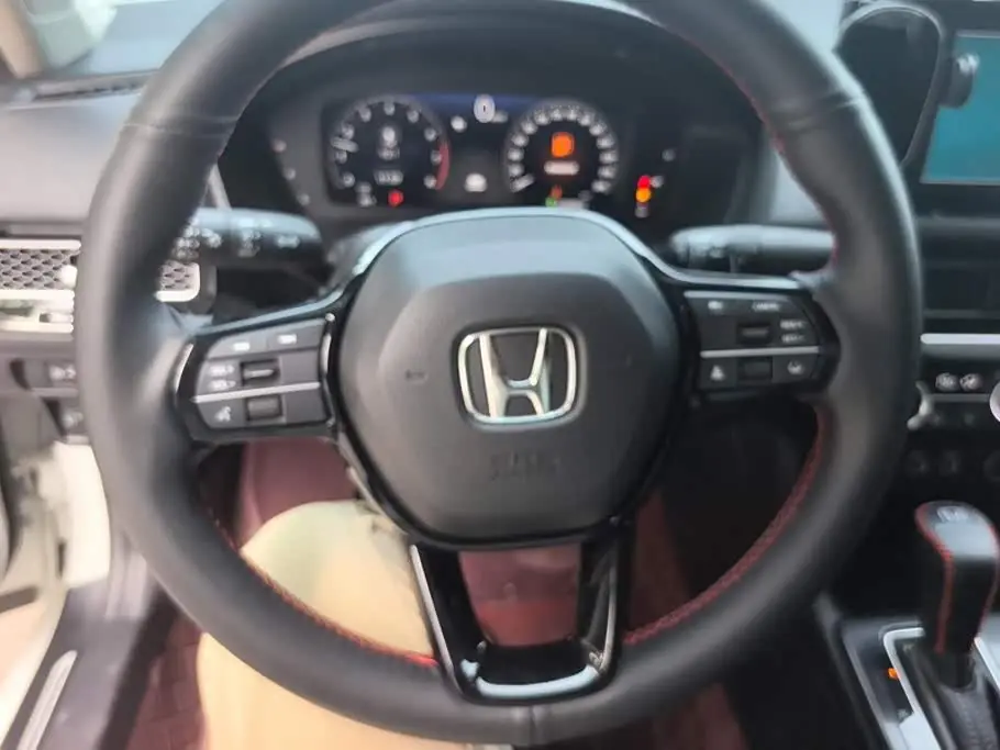 Honda Civic 2024 — Photo 15/16