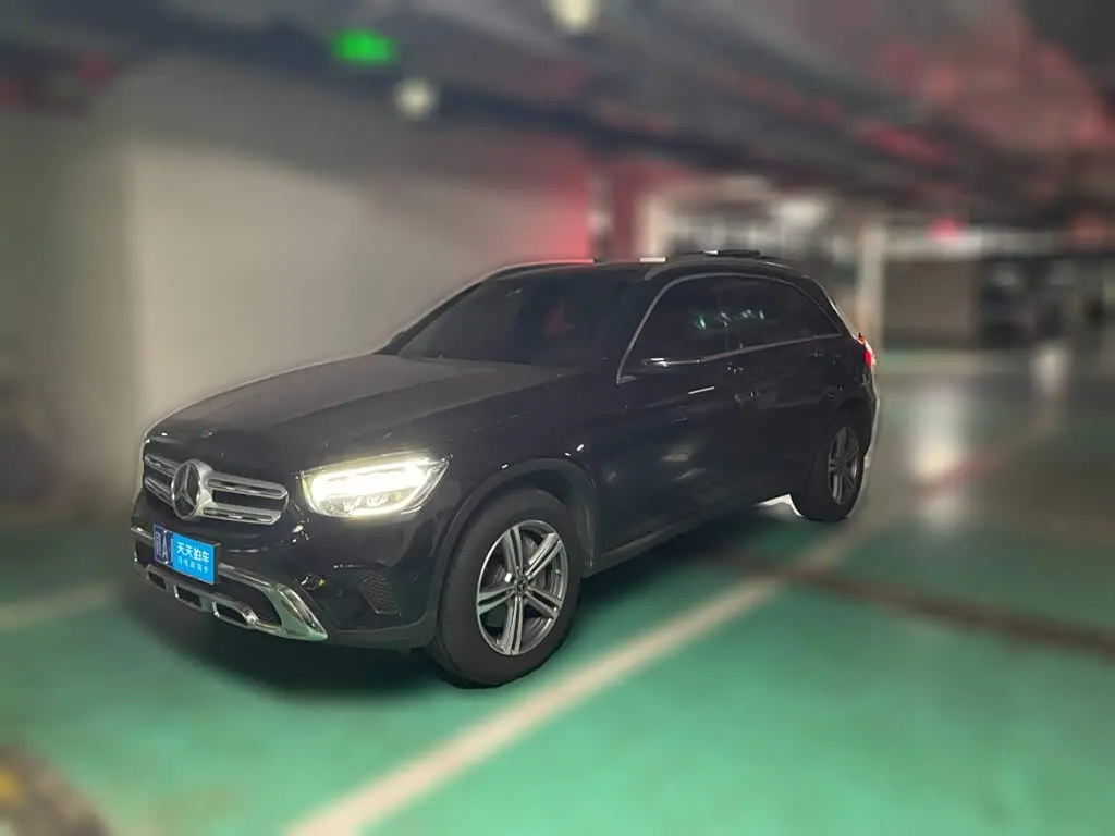 Mercedes-Benz GLC 2020 — Фото 1/7
