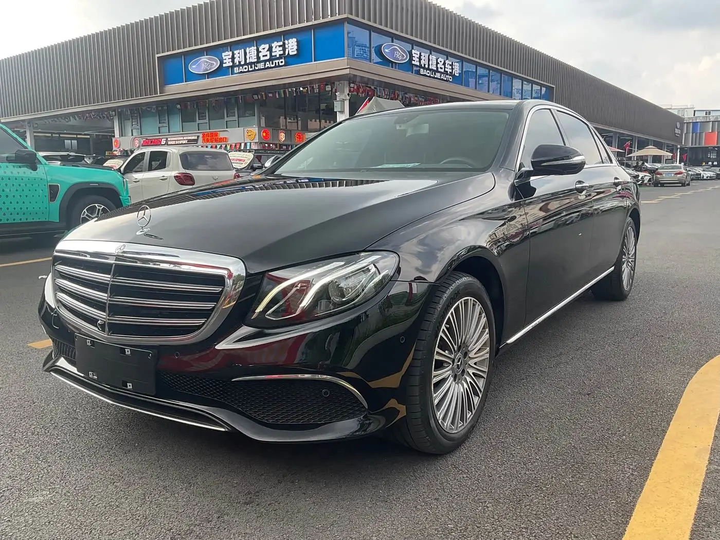 Mercedes-Benz E-Class 2020 — Фото 1/17