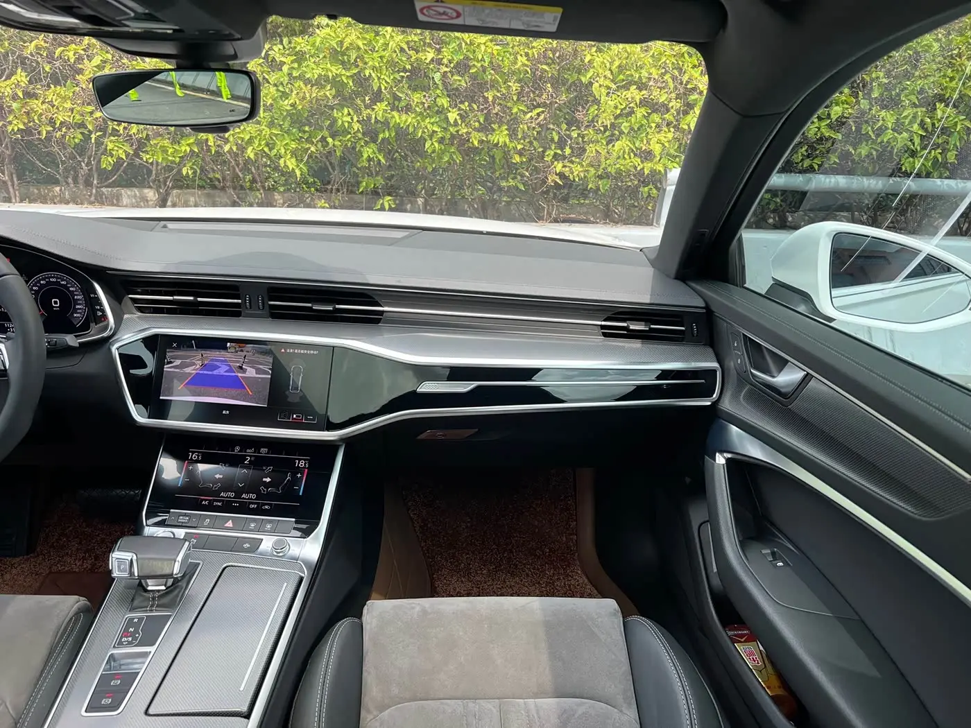 Audi A6L 2020 — Şəkil 7/18