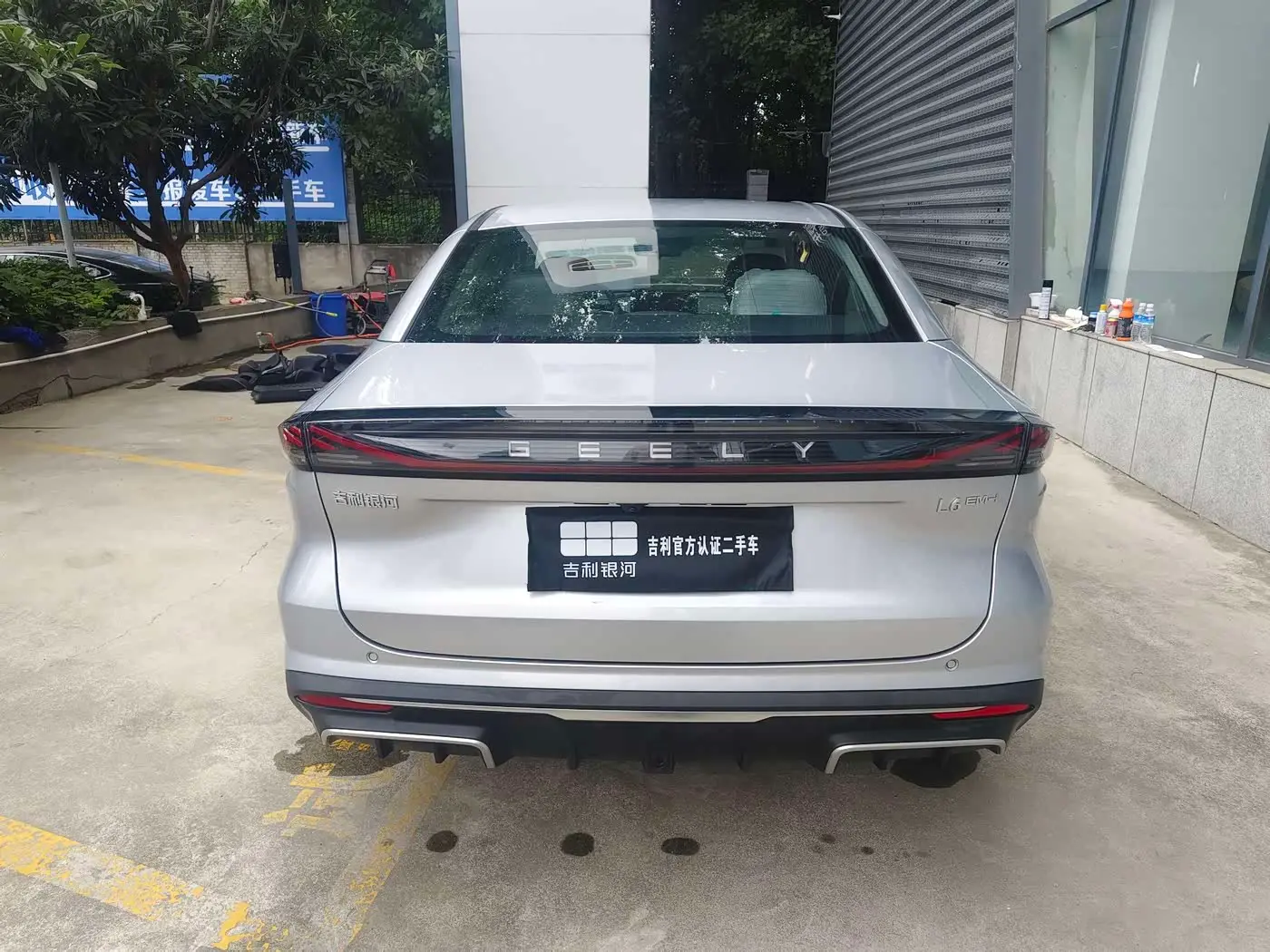 Geely Galaxy Galaxy L6 2025 — Photo 5/11