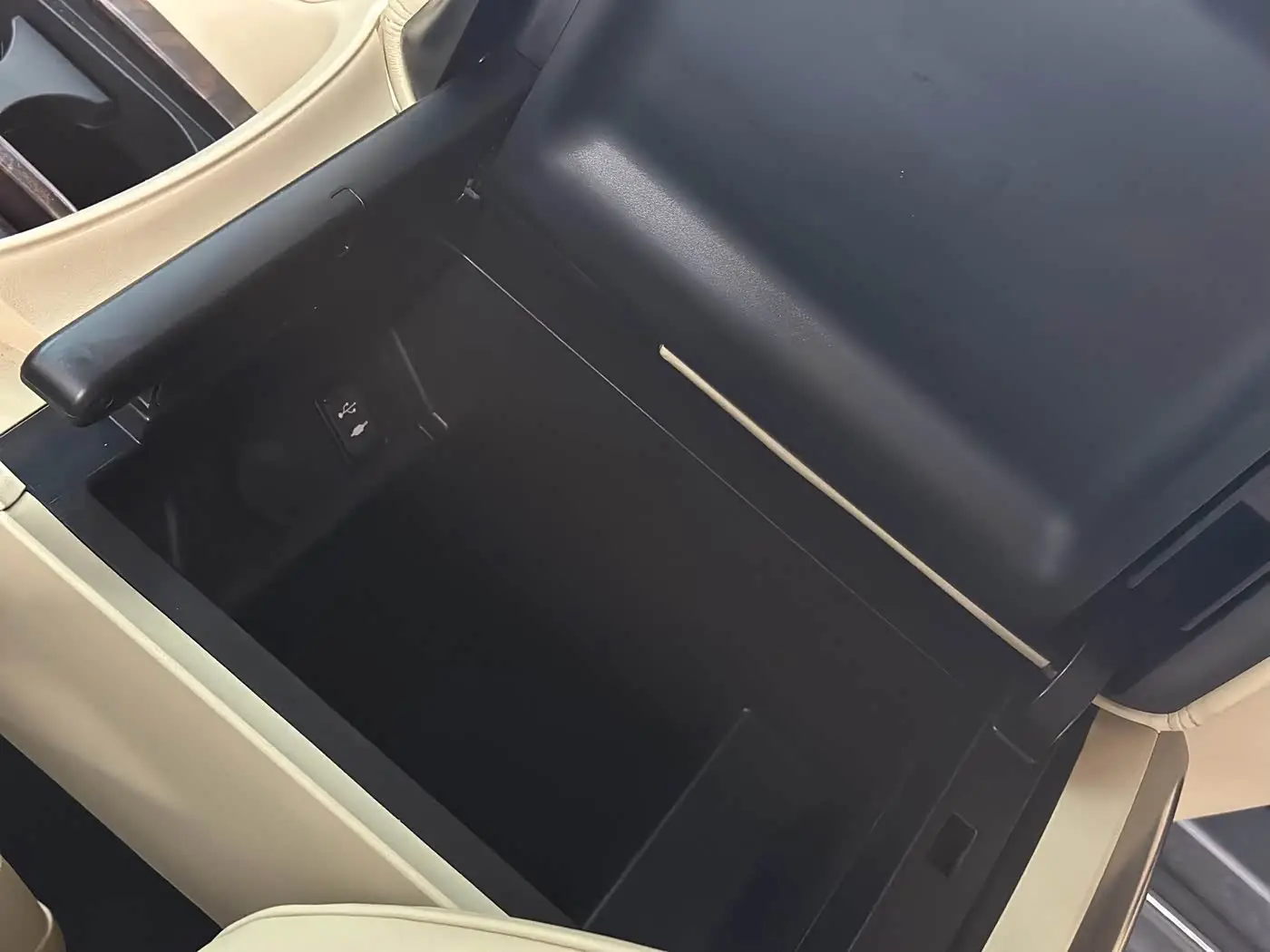 Toyota Alphard 2018 — Фото 13/20