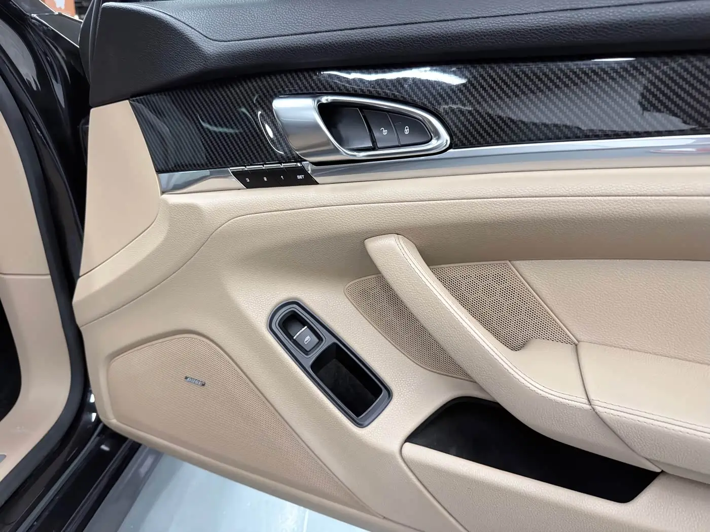 Porsche Panamera 2013 — Photo 14/20