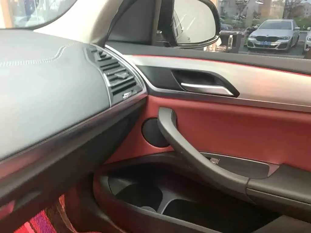 BMW X4 2024 — Photo 7/9