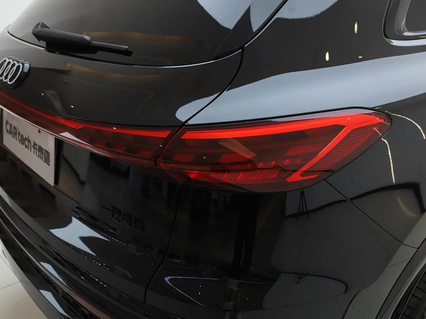 Audi Q5L 2026 — Photo 18/20