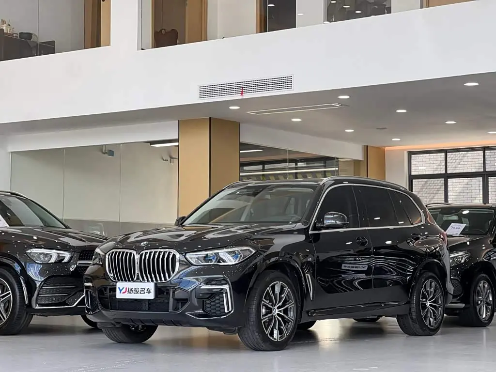 BMW X5 2023 — Photo 1/14