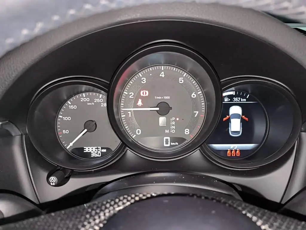Porsche Macan 2023 — Photo 12/20