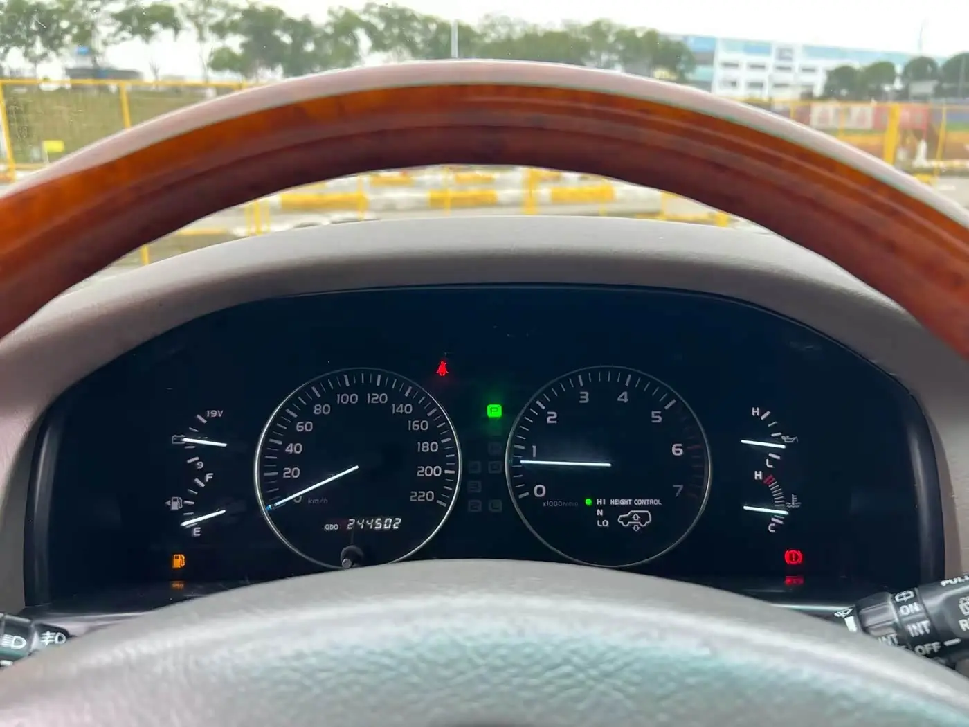 Toyota Land Cruiser 2011 — Photo 20/20