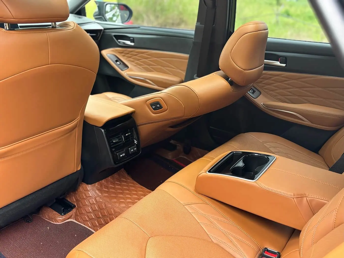Toyota Avalon 2023 — Şəkil 12/20