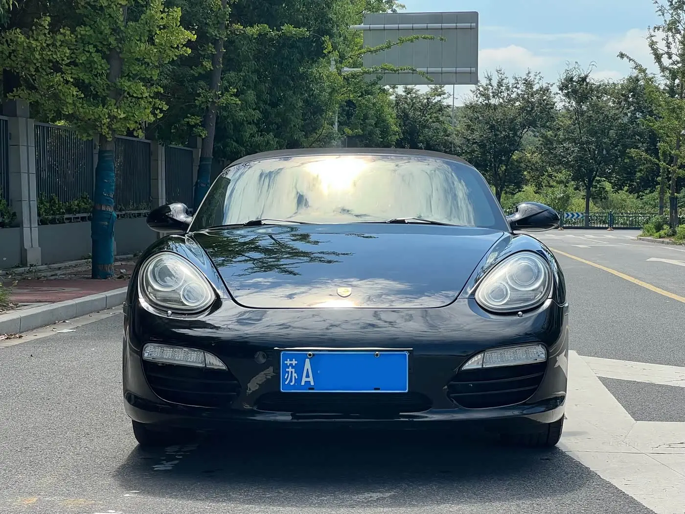 Porsche Boxster 2011 — Photo 1/18