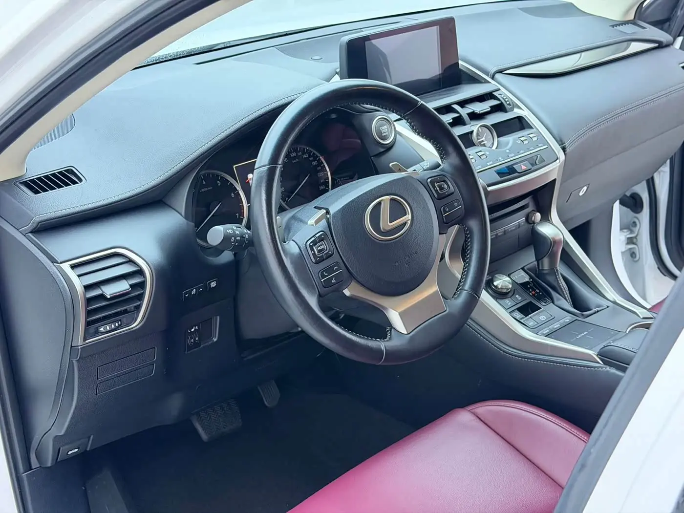 Lexus NX 2020 — Şəkil 6/20