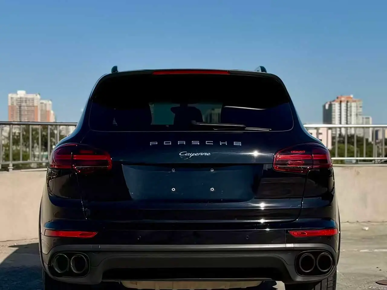 Porsche Cayenne 2017 — Фото 5/14