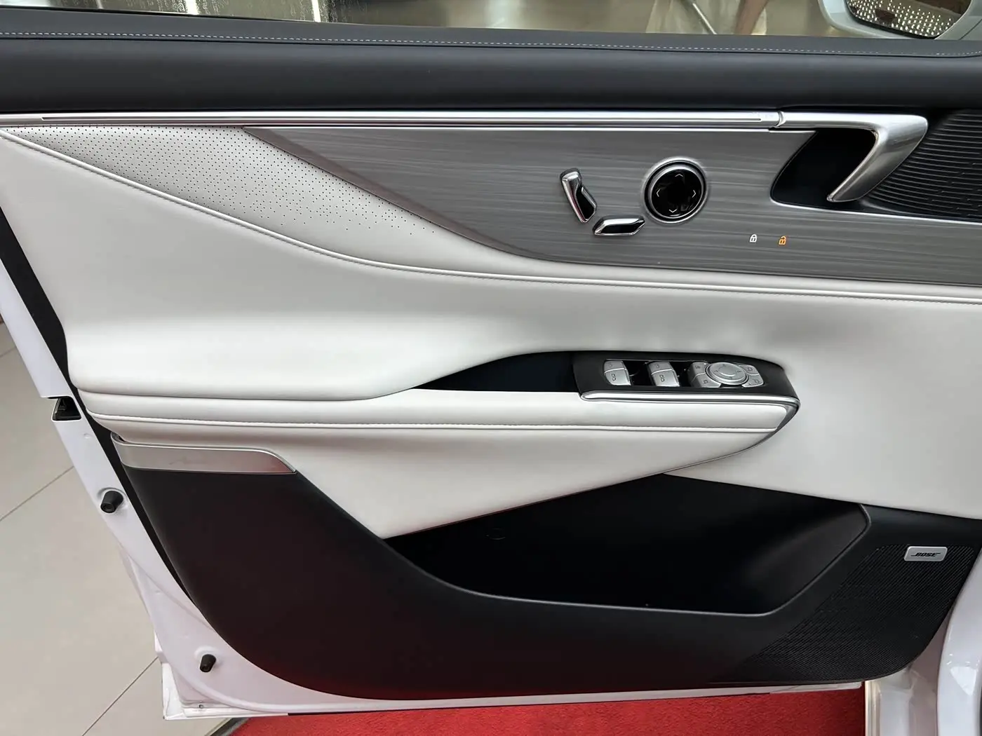 Buick GL8 New Energy 2025 — Şəkil 12/20