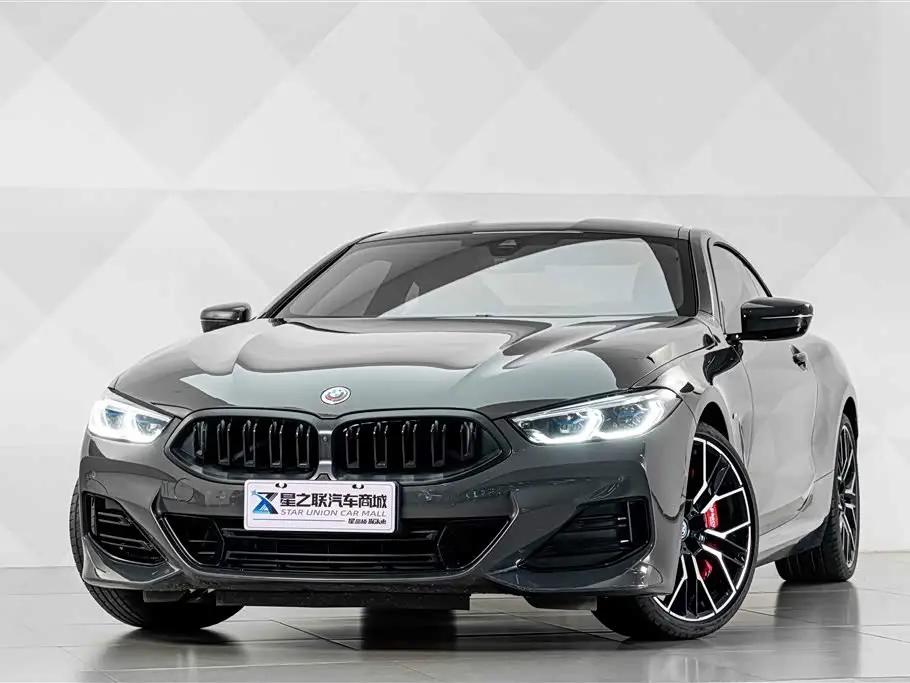 BMW 8 Series 2025 — Фото 2/20
