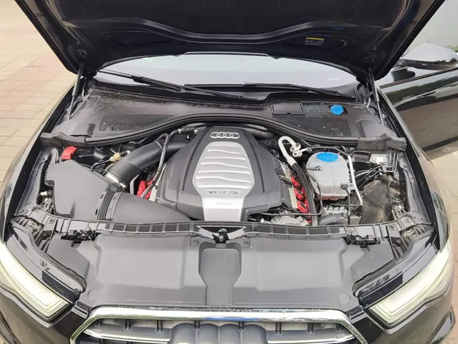 Audi A6L 2018 — Şəkil 10/16