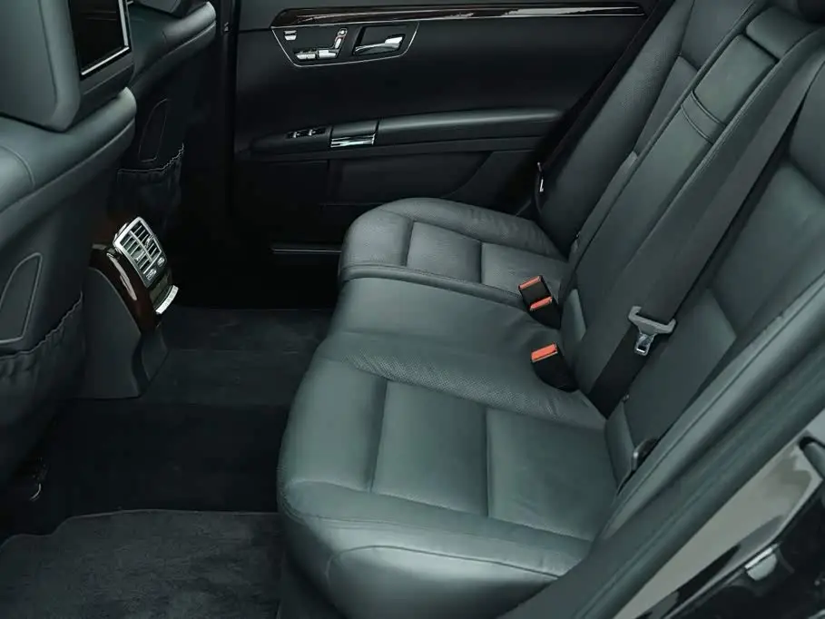 Mercedes-Benz S-Class 2011 — Photo 20/20