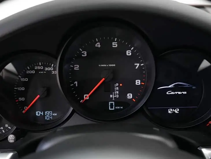 Porsche 911 2015 — Şəkil 18/18