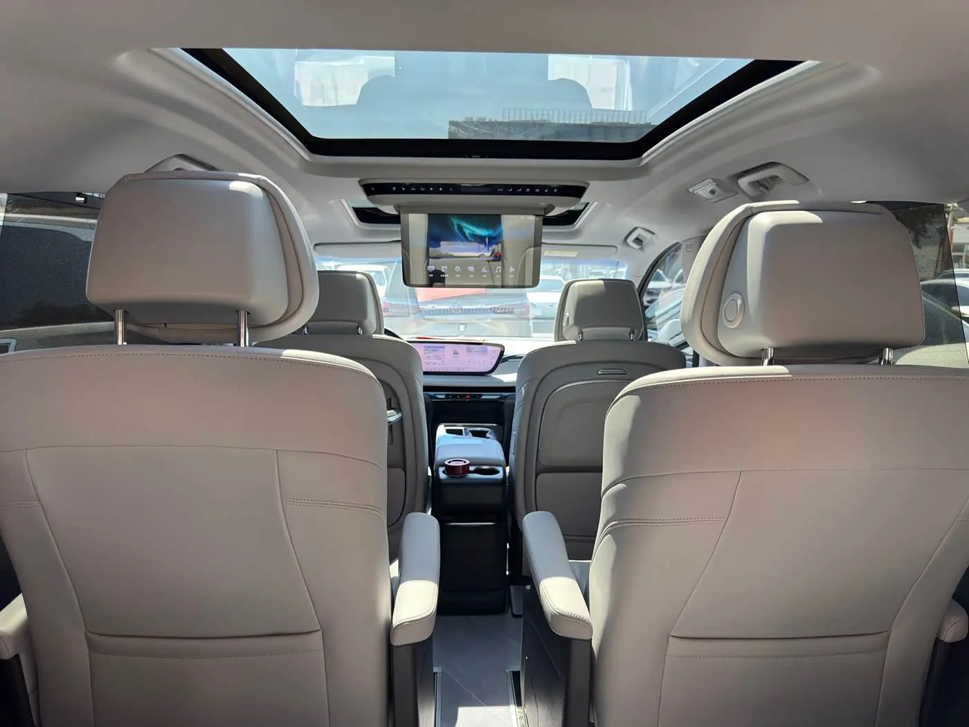 Buick GL8 2025 — Photo 12/20