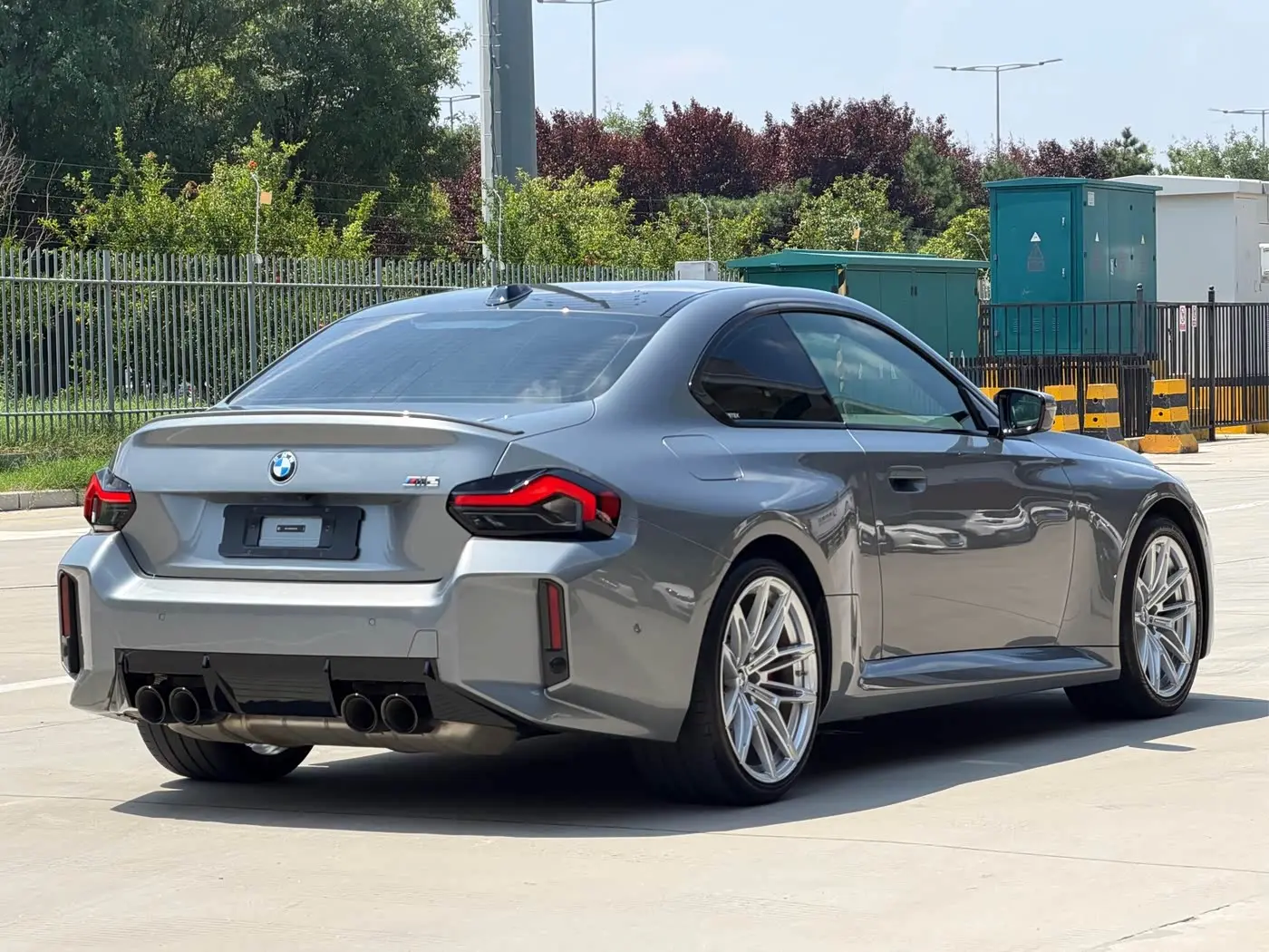 BMW M2 2025 — Photo 6/20