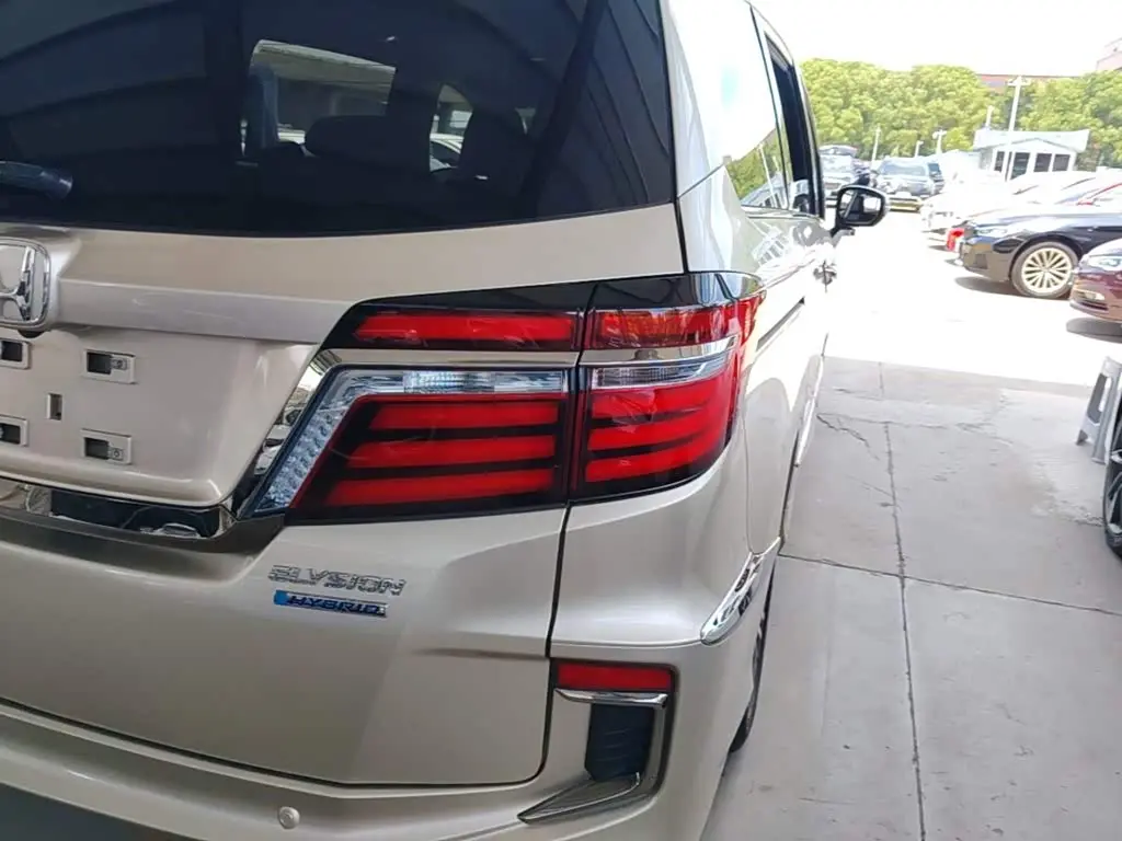 Honda Elysion 2021 — Şəkil 8/20