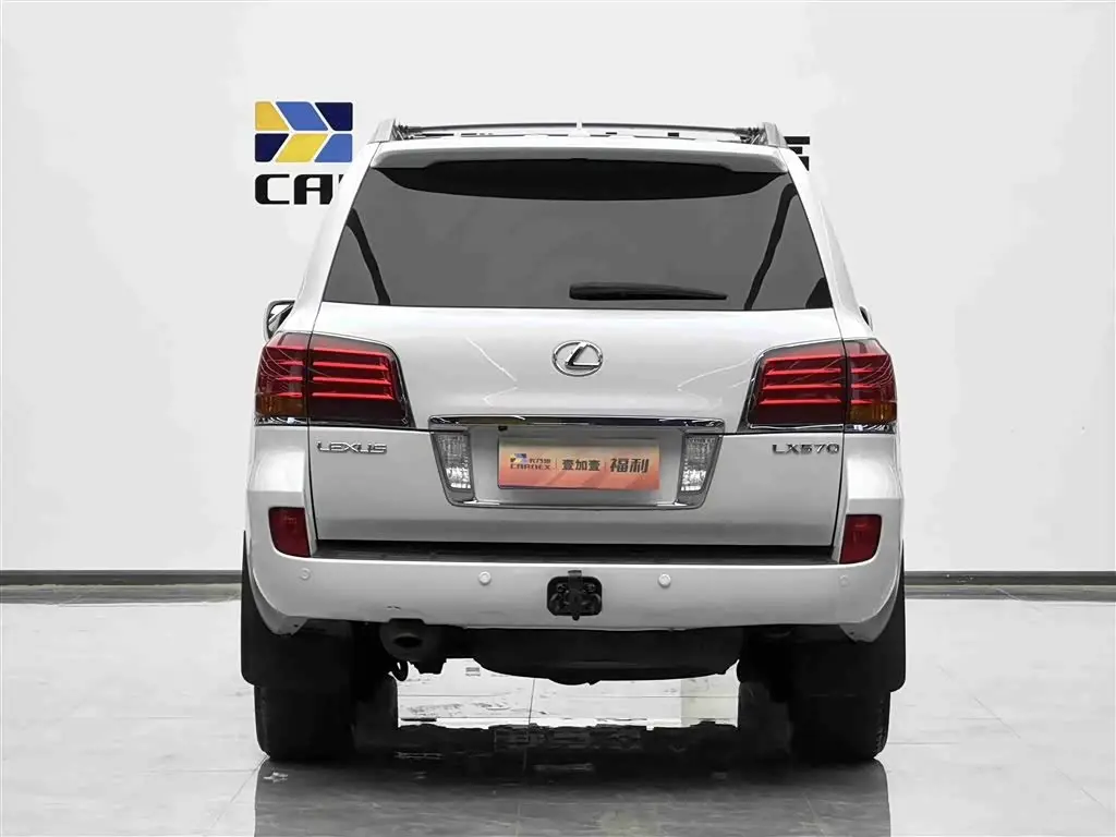 Lexus LX 2011 — Фото 18/19