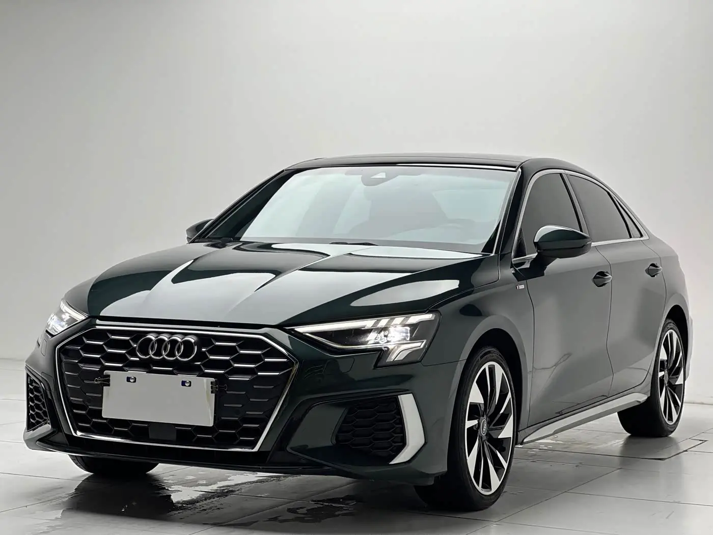 Audi A3 2023 — Şəkil 1/20